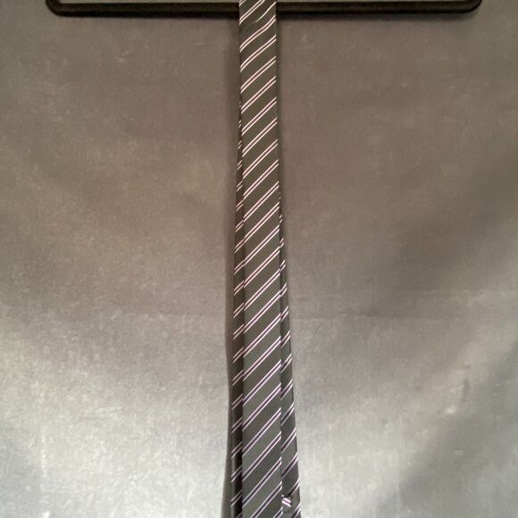 Black 100% Silk Maroon Blue & White Diagonal Stripes Jacquard Tie - Picture 7 of 9